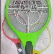 Raqueta mata mosquito recargable - Img 55980395