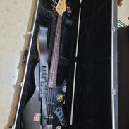 SE VENDE BAJO MARCUS MILLER CON SUS ACCESORIOS - Img 51977564
