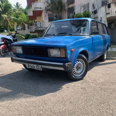 Vendo Lada Combi 2104 - 2/5