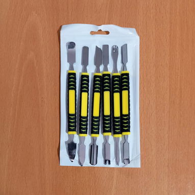 Diversas herramientas para reparación electrónica - 3/10