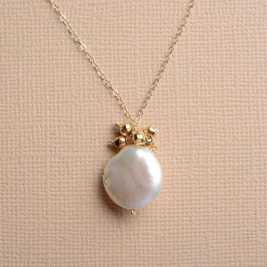 Collares para todo tipo de ocasión: perlas, caracoles, cadenas, dorados, plateados, estrellas - Img 124769987