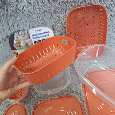 Set de 3 pozuelos con tapa cada pozuelo trae su pieza escurridora  Sirven para micro en 2800cup - Img 115821768
