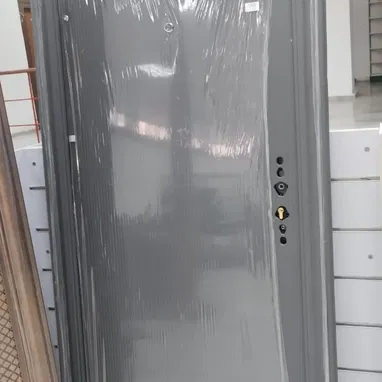 Puerta de exterior - 2/2