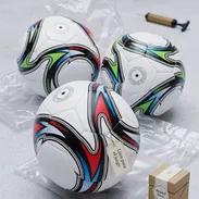 Pelotas de football - Img 55973524