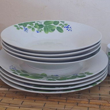 JUEGO DE PLATOS Y TAZAS - Img 119307170