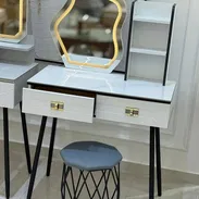 Vanity, cómoda, mesa de tocador Viene con luz led y silla 190usd🔺️ - Img 55736904