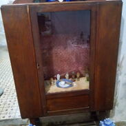Canastillero o vitrina  antigua de caoba - Img 45504370