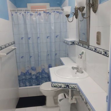 Renta de Casa con piscina en guanabo. - Img 118741425