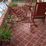 Vivienda 1er piso 3 cuartos placa libre posible parqueo por 70y13 Playa 35mil 53582376 - Img 55619045