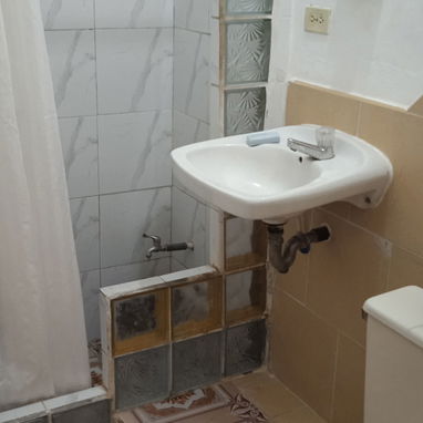 Se vende apto biplanta en Santos Suárez - Img 123257627