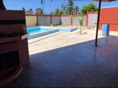 Se renta casa a 50 metros de la playa de dos habitaciones con piscina en Guanabo.58858577. - Img 34502574