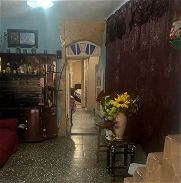 Se vende casa puerta de calle en la Habana Vieja - Img 45927212