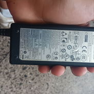 Cargador de Laptop Samsung 19V - Img 57544581