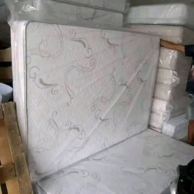 Camas, colchones y muebles - Img 121026556