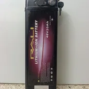 Batería de Litio Rali para Bicimotos 💠48v x 20ah 💠Incluye cargador 💠Mensajería gratis según el lugar  360 USD.  58755 - Img 57424081