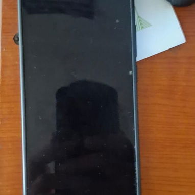 $$$ 400 usd Vendo poco f6 - 2/3