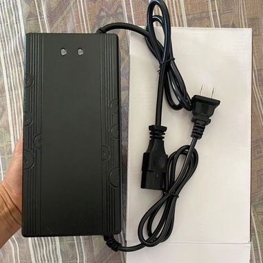 Cargador de Litio 72V 5A (84V maximo) Carga Rápida - Nuevo - para Moto Eléctrica de todo tipo - Oferta - 2/2