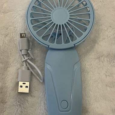 Mini ventilador recargable,3 velocidades, ventilador de mano. - Img 121874863
