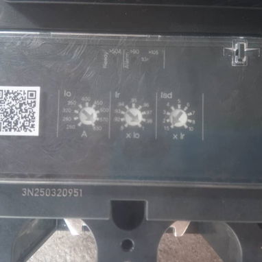 Breke 3p regulable de 250 a 630amp schneider 0km - Img 123483705