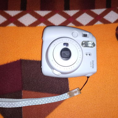 VENDO CÁMARA POLAROID NUEVA - Img 121990451