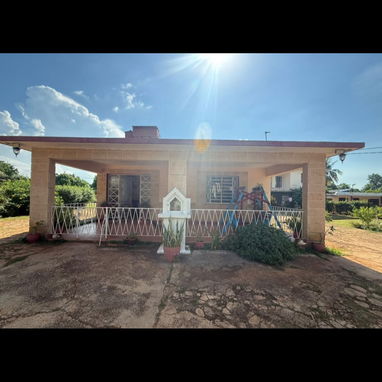 CASAS CON PARCELA A 10 MINUTOS DE LA HABANA SE VENDE O SE HACE NEGOCIO - 2/6
