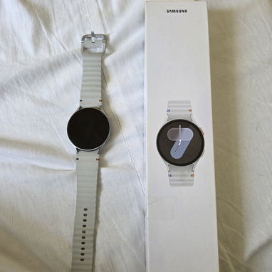 Vendo samsung watch 7 como nuevo 130 usd - Img 123265949