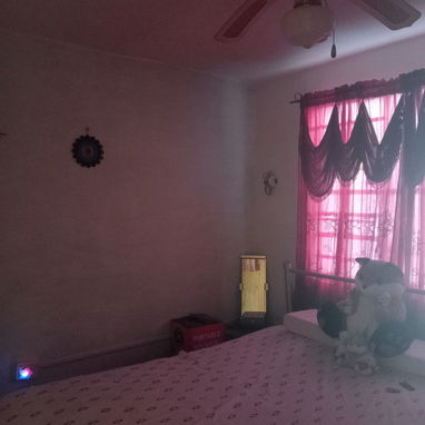Se vende apto interior en Marianao 12mil Usd. Se deja con varias cosas. Dirección 106/57 y 59. - 2/5