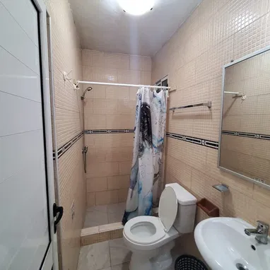 #14 se renta Apt de 2hab en el vedado - Img 123198264