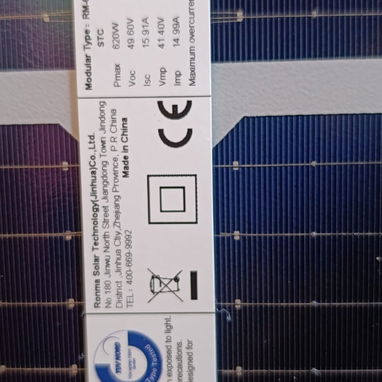 💠Panel Solar Ronma Solar 620w 💪Características:  👉 Bifacial, monocristalino  - Voc: 49.60v - Vmp: 41.40v - Imp: 14.99 - 2/5