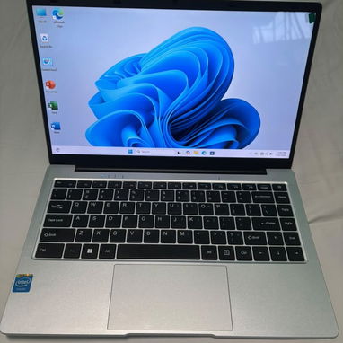 LAPTOP nueva en su Caja Ganga!!! - 2/2