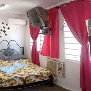Venta de casa con algunas comodidades dentro, podemos ajustarnos si lo desea la casa con todo dentro - 6/9