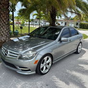 Mercedes E200 GRIS – $180 USD/día - Img 57099547