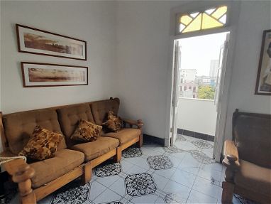 Se renta apartamento independiente de 1 habitacion en Infanta y San lazaro - Img 65215389