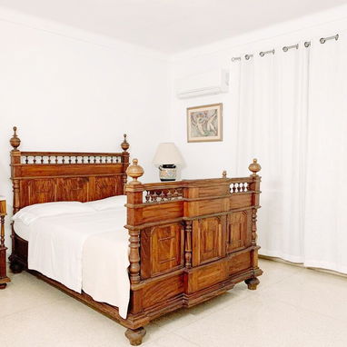 🏠 Luxury House in Miramar with Pool. 🛏️ Features 8 air-conditioned bedrooms. 📱 Reservations: +5355284821 - 9/10