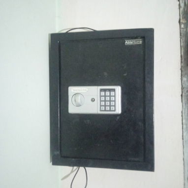 Caja fuerte - Img 122615520