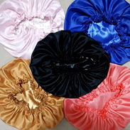 Gorros de satin - Img 56085529