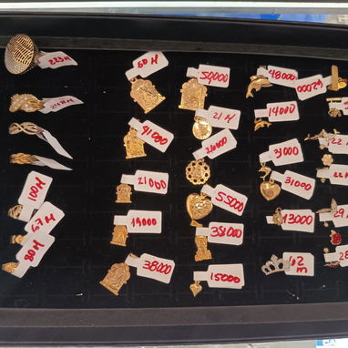 Accesorios de oro - Img 124001610