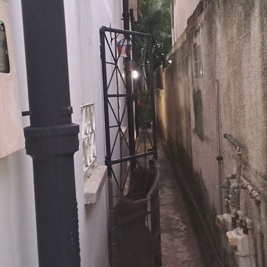 Casa de 2plantas en el Vedado - 10/10