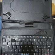 Mini teclado para tablet y teléfono con puerto antiguo - Img 49243622
