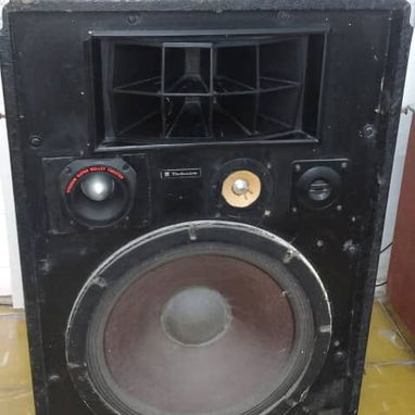 Amplificador con sus Bocinas 53732309 paco - Img 103881081