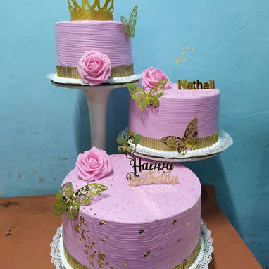 Cake de calidad suprema. Ofertas para fiesta de quinces, bodas, cumpleaños y santos. - Img 113643981