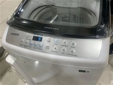 Lavadora Samsung automática con 9kg de capacidad, nueva y con dos años del garantía,en 550 usd y mensajería gratis - Img main-image