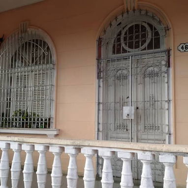Se vende Casa en Loma del Chaple, 10 de Octubre - 10/10