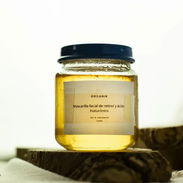 Mascarilla facial de retinol y ácido hialurónico.  Natural 100% - Img 57022058