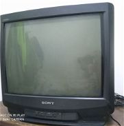 Se vende TV Sony Trinitron roto - Img 46065102