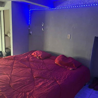 🔵Apartamento en centro habana ( SanLeopoldo ) 🏡📍🔵   ^ Características  * sala  *  cocina con gas de la calle  * baño - 2/10