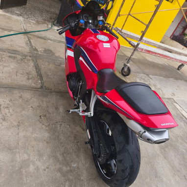 Vendo o ago negocio honda CBR 600rr 2024 - 3/4