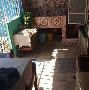 Vendo casa que son tres apartamentos unidos. - Img 28523402
