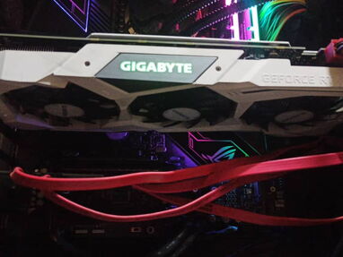 ✨OFERTA✨ TARJETA DE VIDEO GIGABYTE GeForce® RTX 2060 8GB GDDR6 - GAMING OC 3X WHITE 8G - 230USD O AL CAMBIO - Img 64869249
