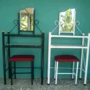 Comidita de maquillaje con espejo y banqueta - Img 52240976